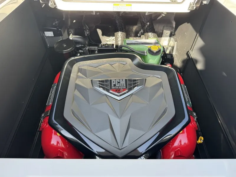 Slide: The Image of Nautique Super Air Nautique G25 2025 - 19