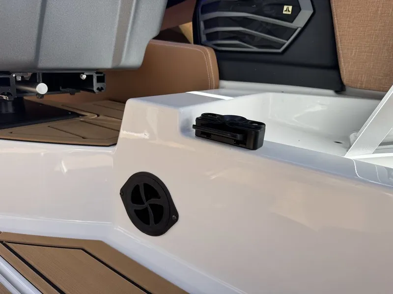 Slide: The Image of Nautique Super Air Nautique G25 2025 - 21