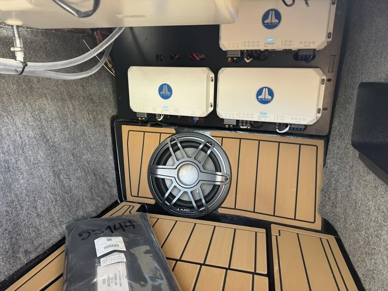 Slide: The Image of Nautique Super Air Nautique G25 2025 - 22