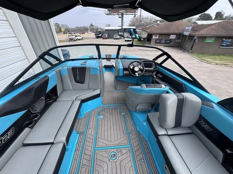 Slide: The Image of Nautique G23 2015 - 12