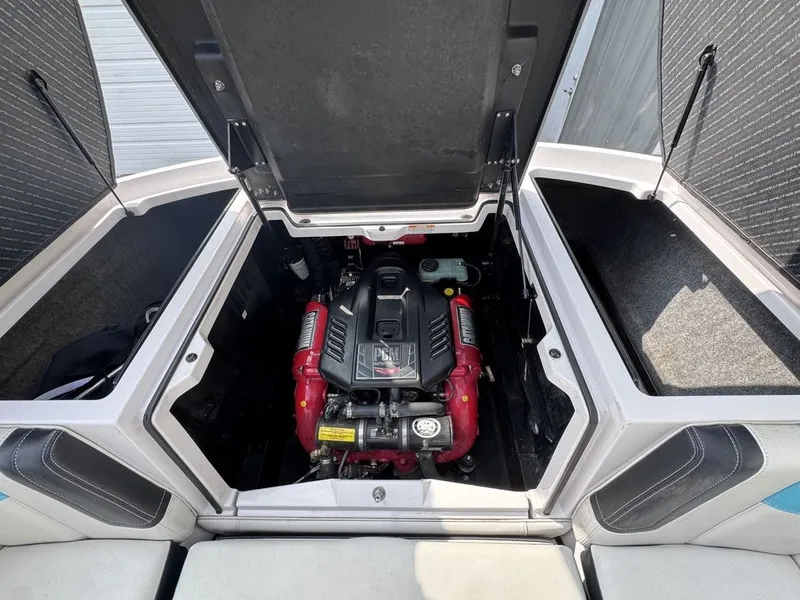 Slide: The Image of Nautique G23 2015 - 14