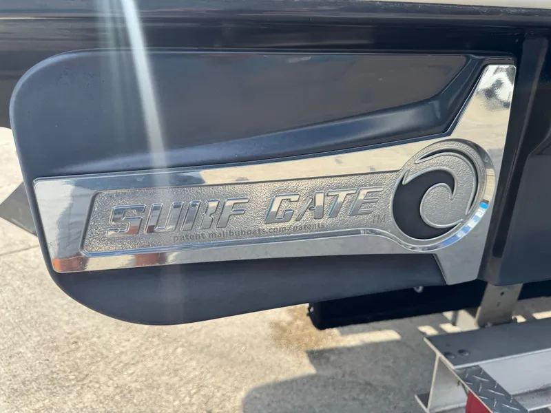 Slide: The Image of Chaparral 264 Sunesta Surf 2018 - 6