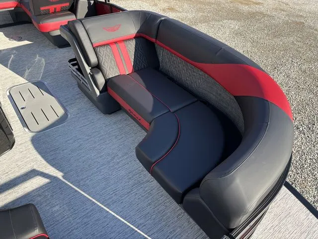 Slide: The Image of Bennington 21 ML 2026 - 7