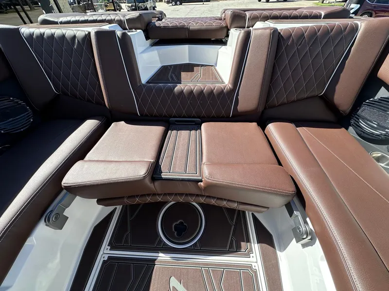 Slide: The Image of Tigé Z3 2026 - 12