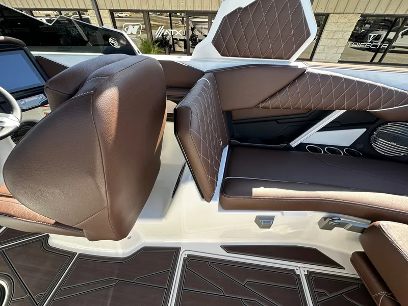 Slide: The Image of Tigé Z3 2026 - 17