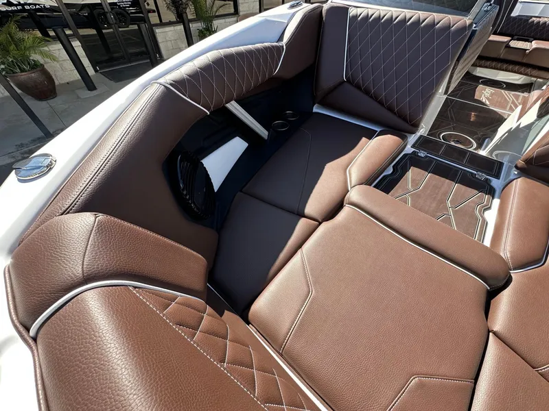 Slide: The Image of Tigé Z3 2026 - 21