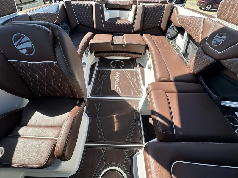 Slide: The Image of Tigé Z3 2026 - 26