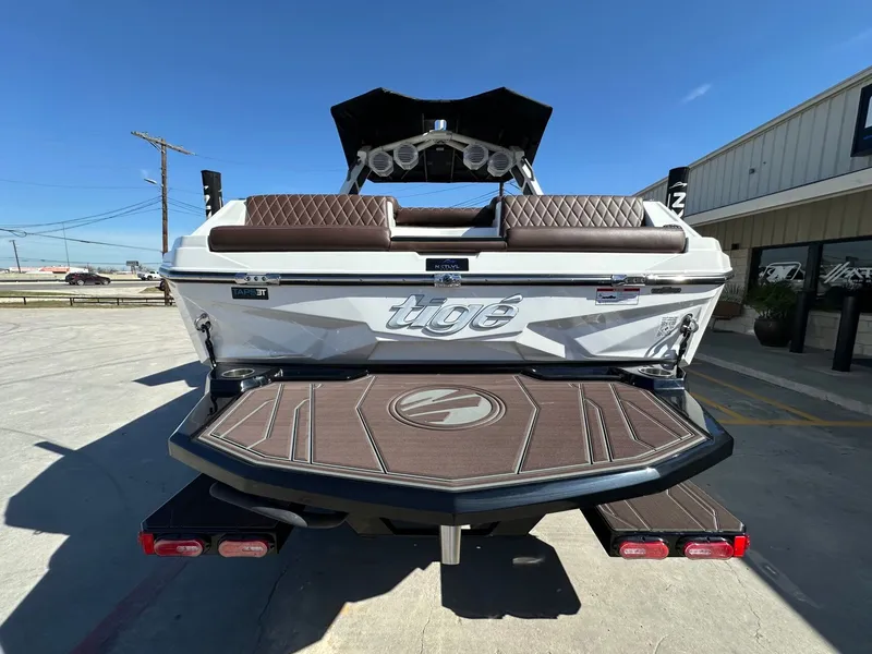 Slide: The Image of Tigé Z3 2026 - 4