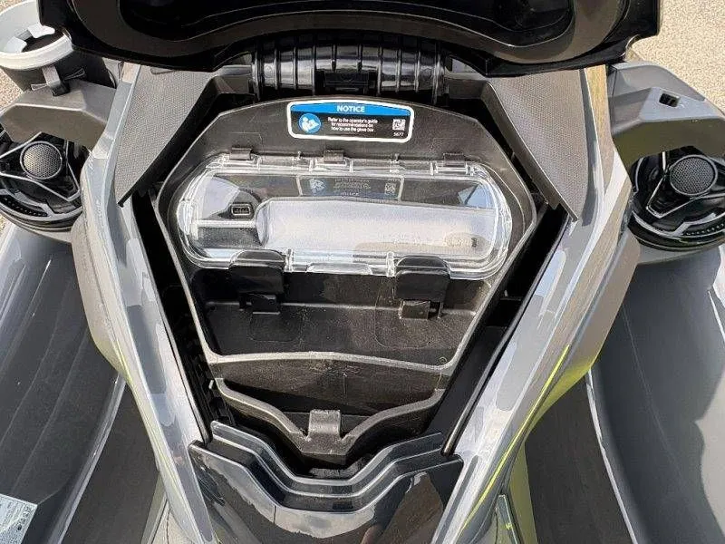 Slide: The Image of Sea-Doo Explorer Pro 230 2024 - 12