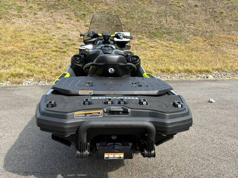 Slide: The Image of Sea-Doo Explorer Pro 230 2024 - 27