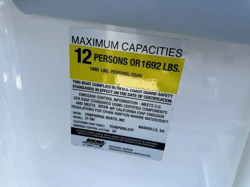 Slide: The Image of Capacity label for Chaparral 21 SSi boat, 12 persons or 1692 lbs. - 25