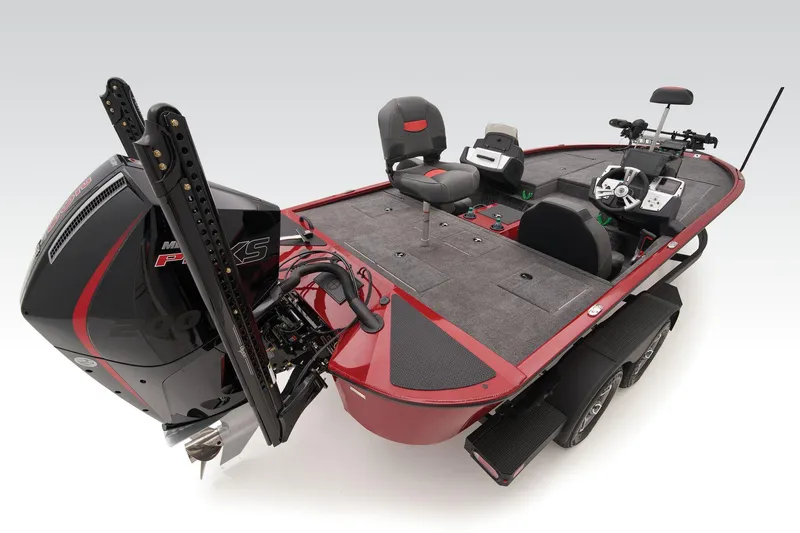 Slide: The Image of Tracker Savage 215 2025 - 56