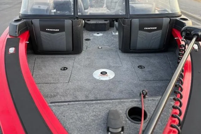 Slide: The Image of 2026 Tracker Targa V-18 WT boat interior with spacious deck and seating. - 112