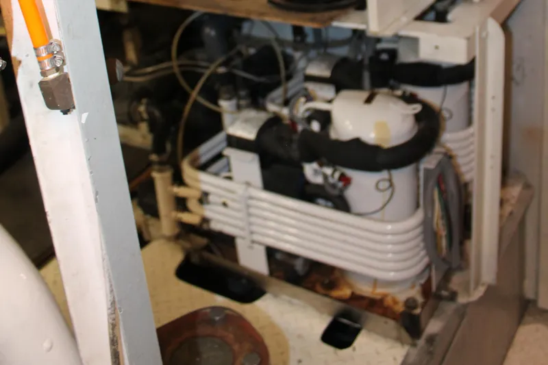 Slide: The Image of Broward CPMY - Raised Pilothouse 1984 - 109