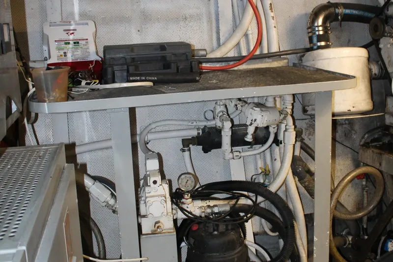 Slide: The Image of Broward CPMY - Raised Pilothouse 1984 - 110