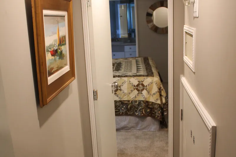 Slide: The Image of Broward CPMY - Raised Pilothouse 1984 - 131