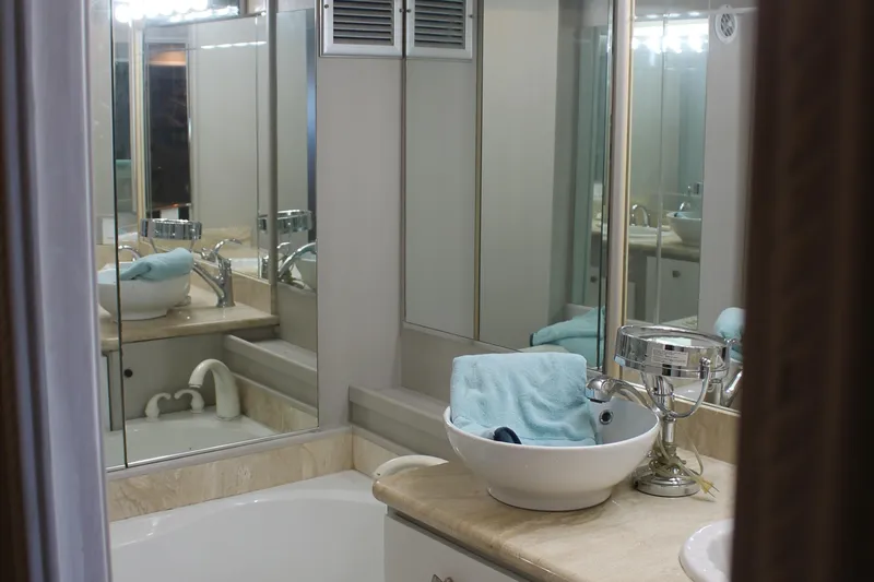 Slide: The Image of Broward CPMY - Raised Pilothouse 1984 - 137