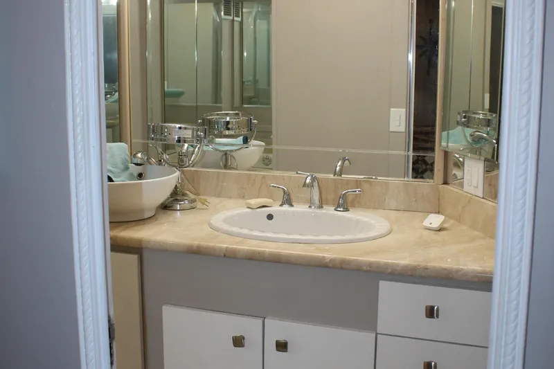 Slide: The Image of Broward CPMY - Raised Pilothouse 1984 - 138