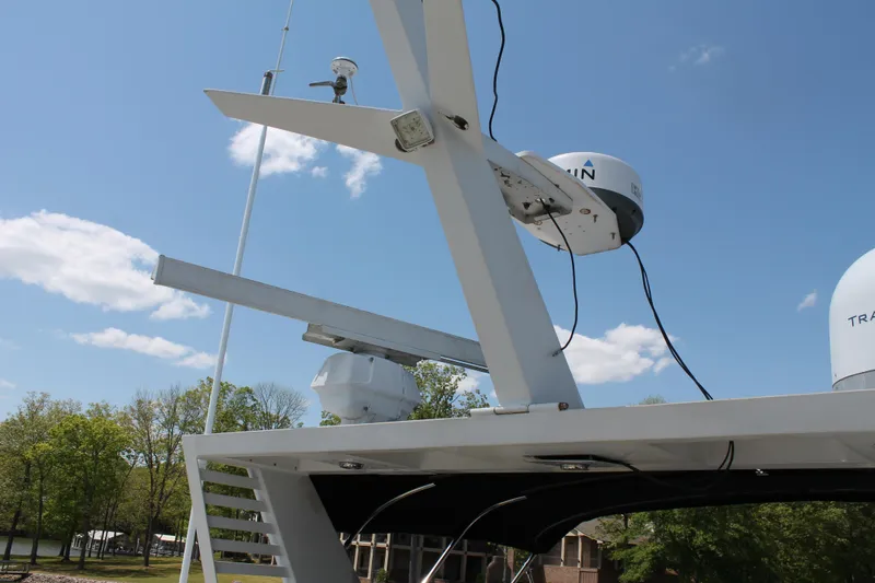 Slide: The Image of Radar and antenna system on a 1984 Broward CPMY yacht. - 35