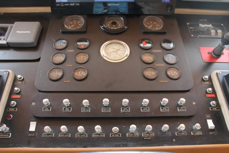 Slide: The Image of Broward CPMY - Raised Pilothouse 1984 - 66