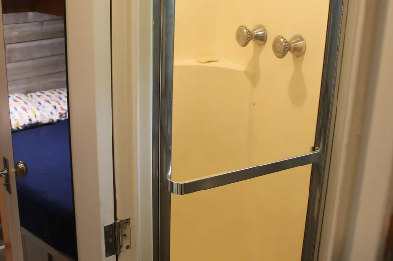 Slide: The Image of Broward CPMY - Raised Pilothouse 1984 - 89