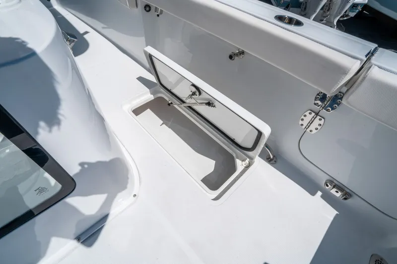 Slide: The Image of Sea Hunt Gamefish 27 Forward Seating 2026 - 14