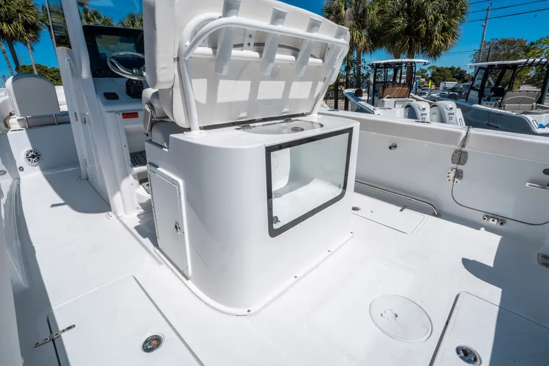 Slide: The Image of Sea Hunt Gamefish 27 Forward Seating 2026 - 12