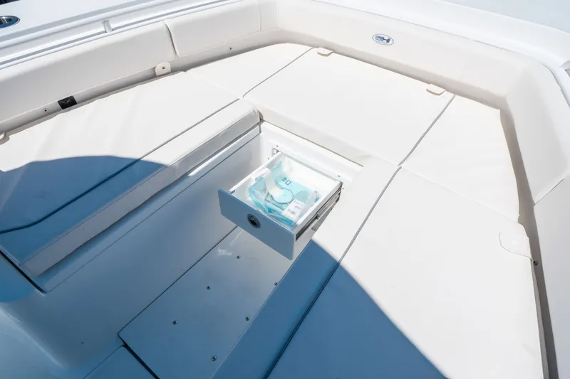 Slide: The Image of Sea Hunt Gamefish 27 Forward Seating 2026 - 27