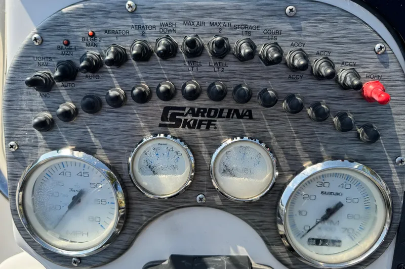 Slide: The Image of 2023 Carolina Skiff 21 SWS boat with Atlas marine equipment detail. - 22