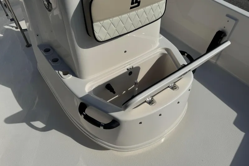 Slide: The Image of 2023 Carolina Skiff 21 SWS boat interior with steering console and seating. - 33