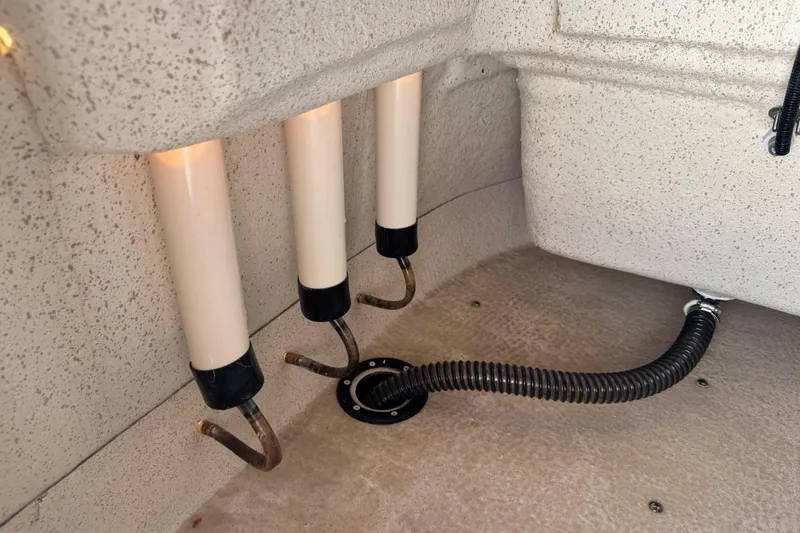 Slide: The Image of 2023 Carolina Skiff 21 SWS wiring setup with various colored cables and connectors. - 46