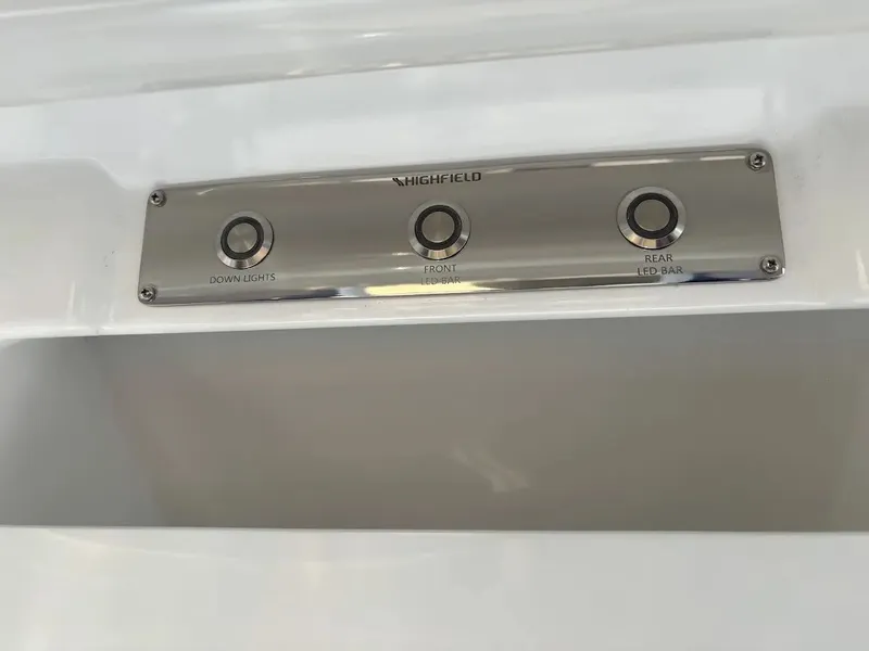 Slide: The Image of Highfield Sport 800 2026 - 9