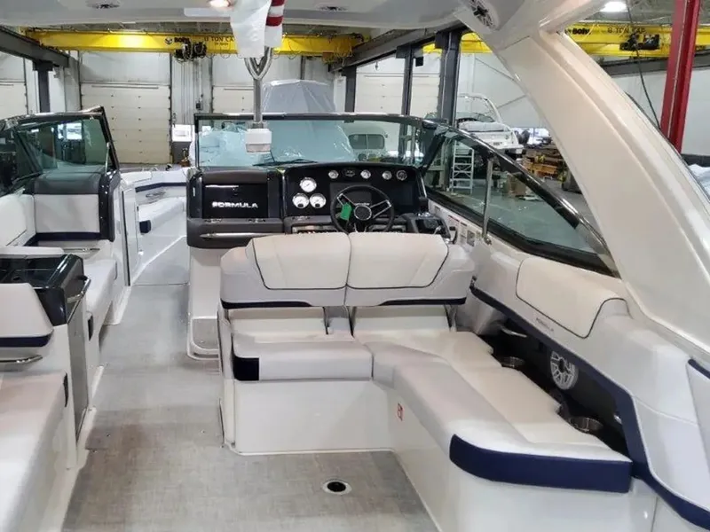 Slide: The Image of Formula 330 Crossover Bowrider 2025 - 15