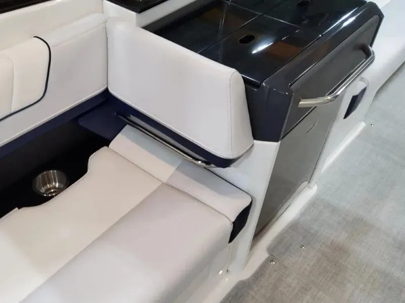 Slide: The Image of Formula 330 Crossover Bowrider 2025 - 24