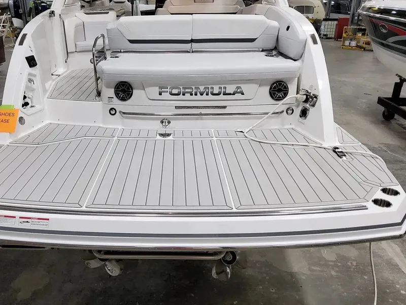 Slide: The Image of Formula 360 Crossover Bowrider 2026 - 27