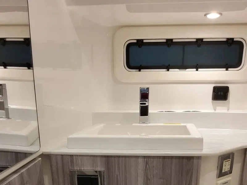 Slide: The Image of Formula 360 Crossover Bowrider 2026 - 46