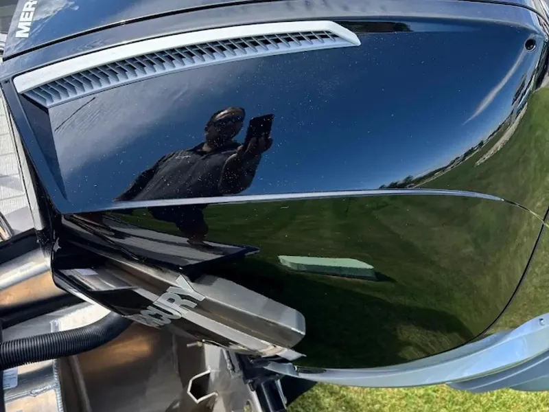 Slide: The Image of Avalon Catalina Platinum Quad Lounge Shift 2785 2025 - 15