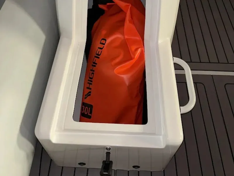 Slide: The Image of Highfield Classic 460 2026 - 7