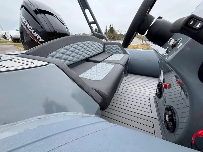 Slide: The Image of Highfield Sport 520 2026 - 9