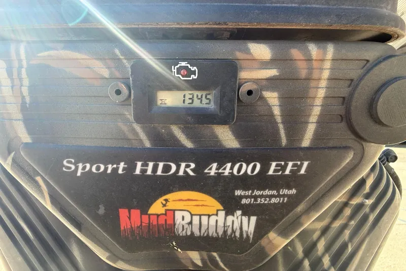 Slide: The Image of Excel F86 2018 engine display, Sport HDR 4400 EFI, Mud Buddy branding, West Jordan, Utah. - 14