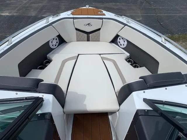 Slide: The Image of Interior of 2021 Monterey 218 Super Sport boat with luxurious seating. - 4