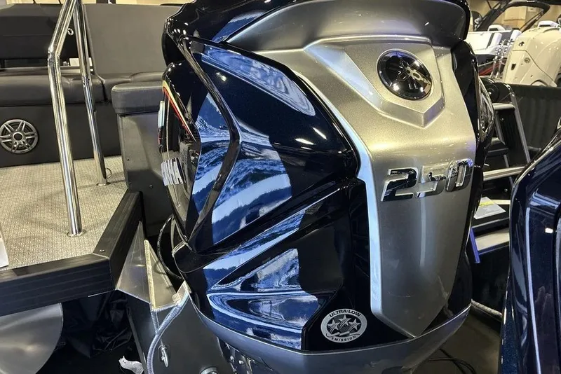 Slide: The Image of 2026 Evotti 523CS boat engine, 250 horsepower, ultra-low emissions, sleek design. - 6