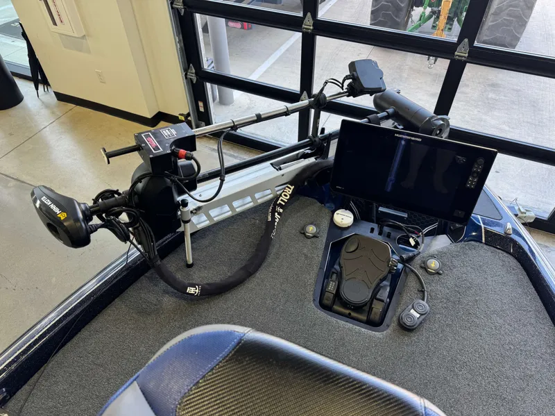 Slide: The Image of Skeeter FXR 21 Limited 2020 - 15