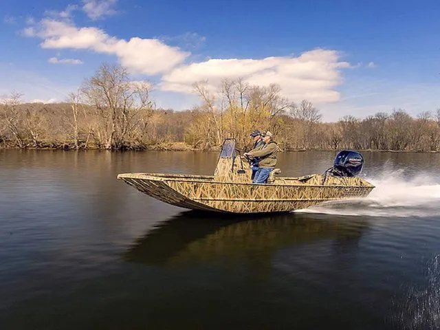 The Image of Lowe Roughneck RX1760 Pathfinder 2026 - 1