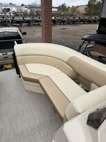 Slide: The Image of Veranada Vista 22Xrc 2026 - 21