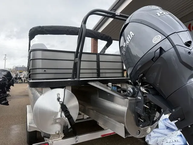 Slide: The Image of Veranda Vista 22XRC 2026 - 10