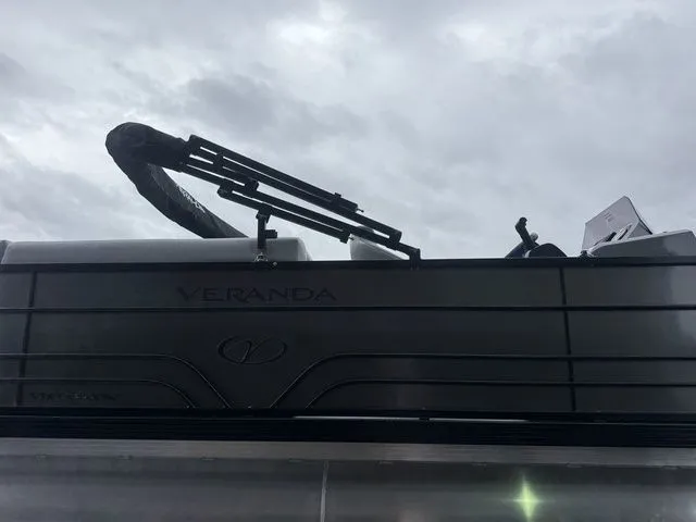 Slide: The Image of Veranda Vista 22XRC 2026 - 5