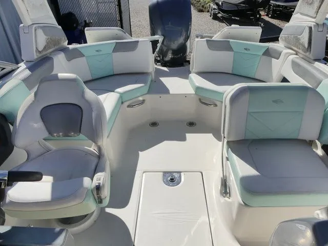 Slide: The Image of Chaparral 230 Suncoast 2020 - 20