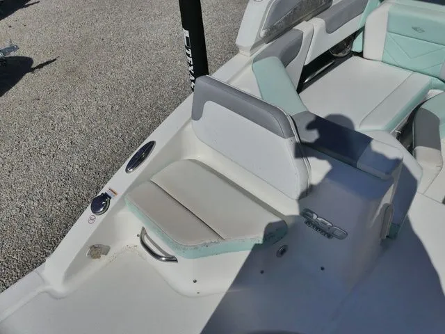 Slide: The Image of Chaparral 230 Suncoast 2020 - 22