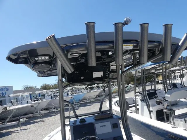 Slide: The Image of Sea Pro 210 DLX 2026 - 14